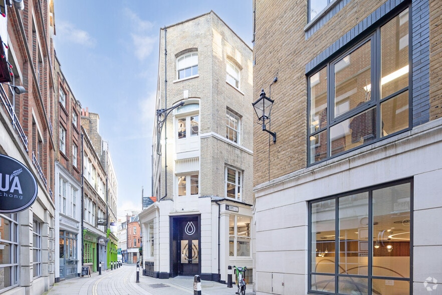 65 Carter Ln, London for sale - Building Photo - Image 1 of 1