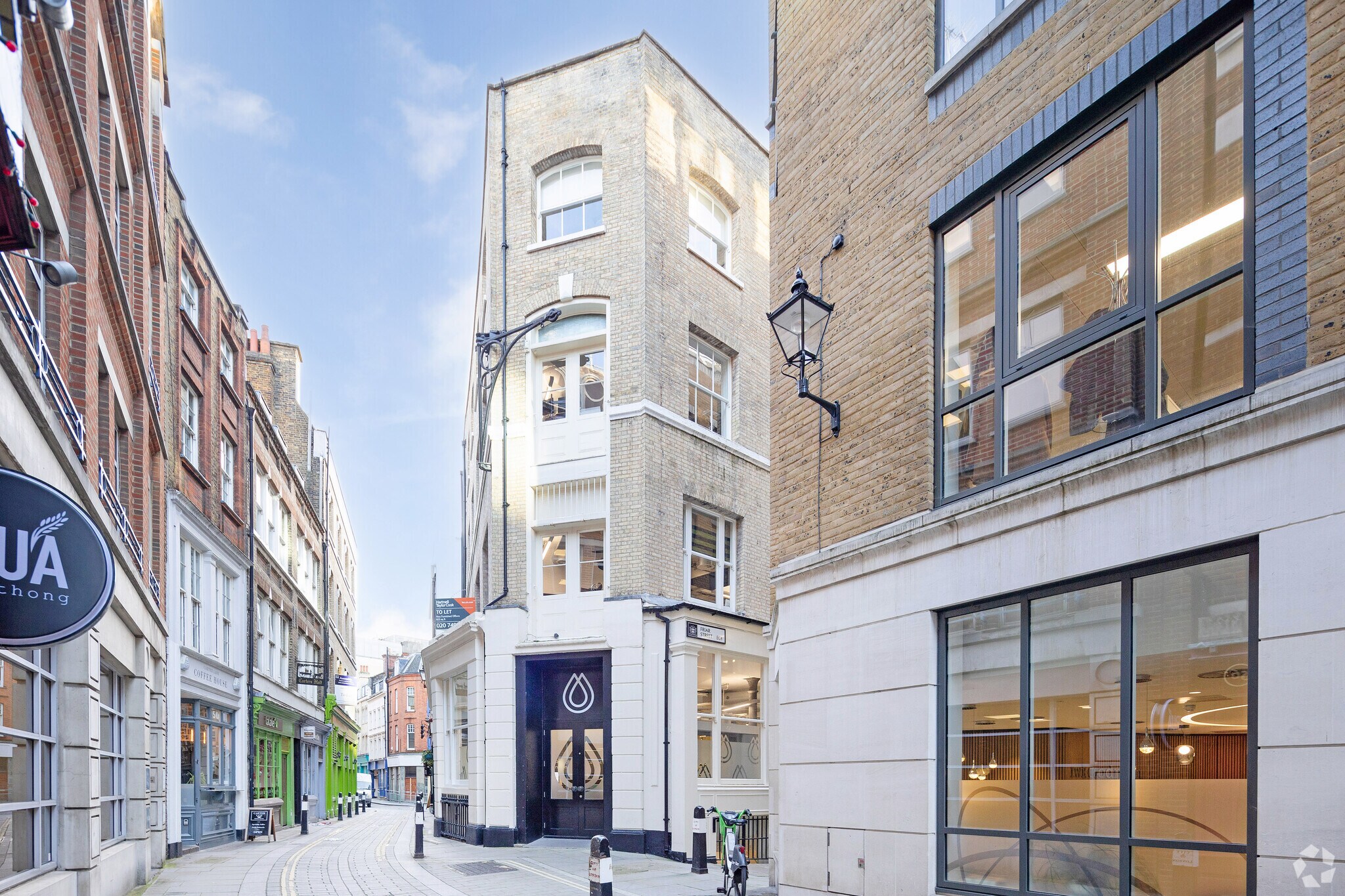 65 Carter Ln, London for sale Building Photo- Image 1 of 1