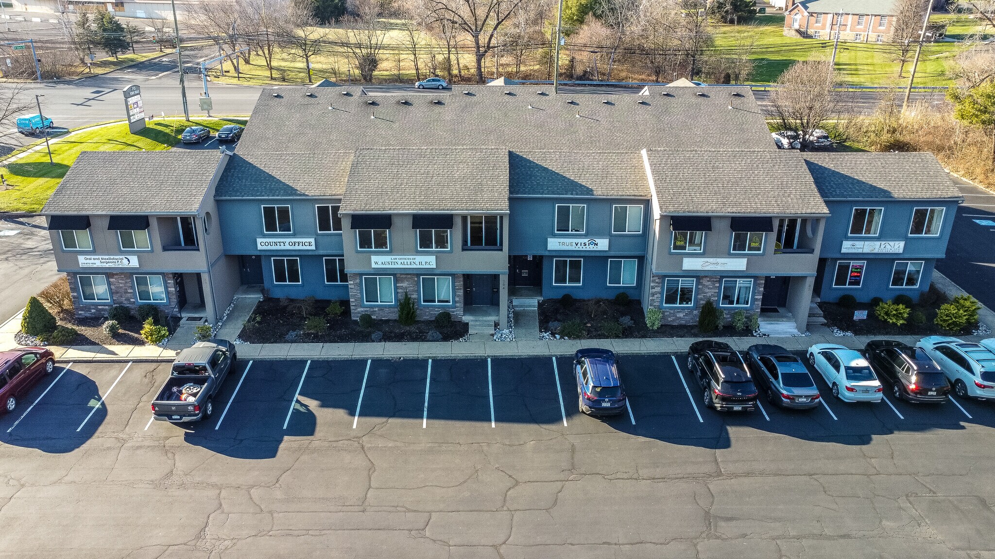 755 York Rd, Warminster, PA 18974 755 York Road Center