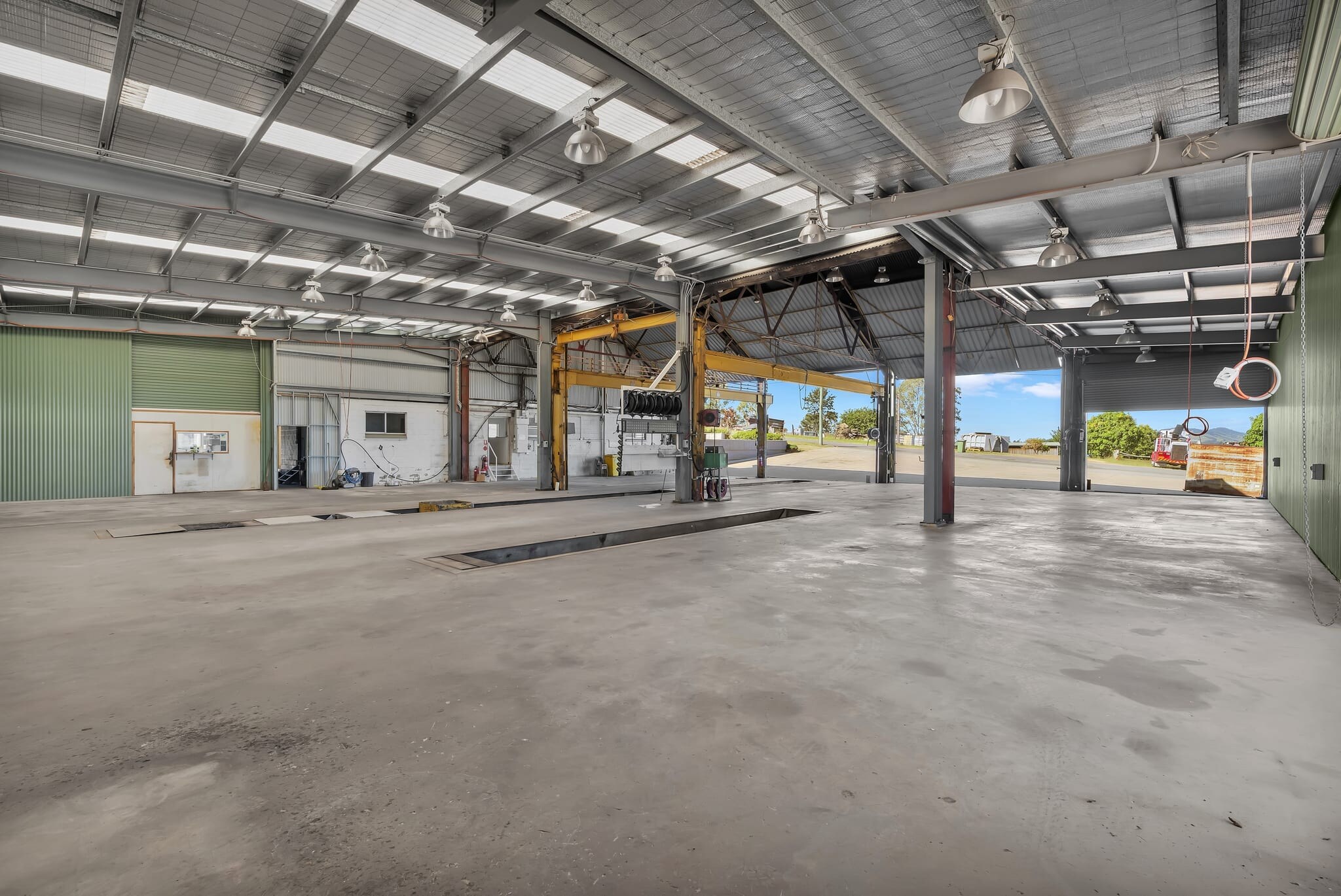 1-5 Corbet Rd, Jones Hill for lease Interior Photo- Image 1 of 4
