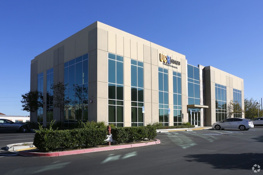 19330 Jesse Ln, Riverside, CA for lease - Building Photo - Image 3 of 6