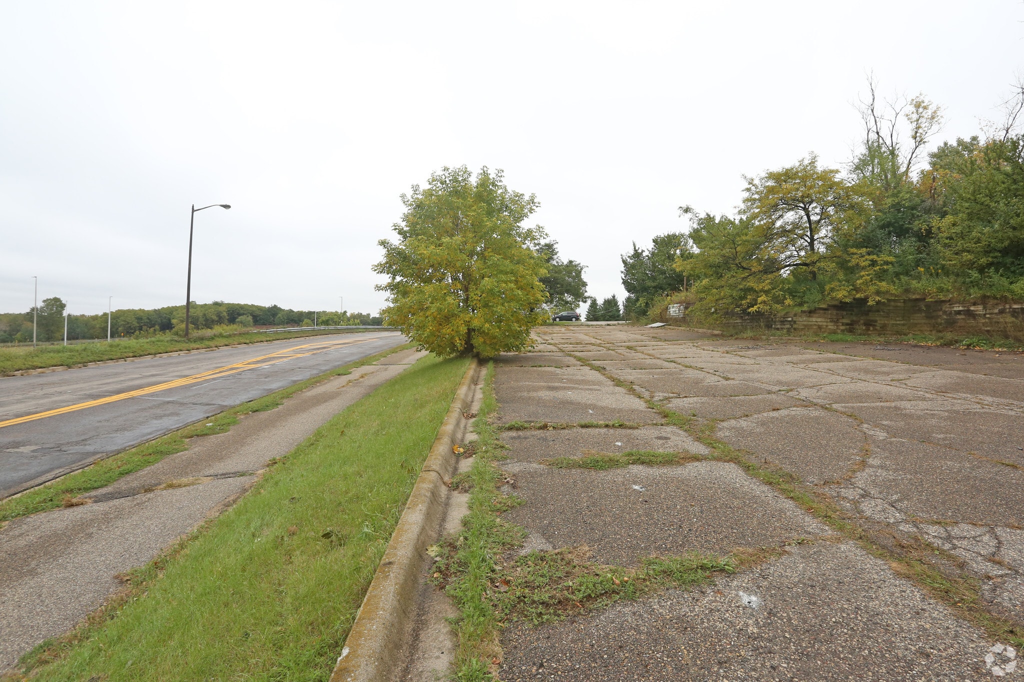 Buck Hill Rd, Burnsville, MN 55306