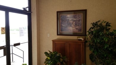 284 Interstate 45 N, Huntsville, TX for lease Building Photo- Image 1 of 5