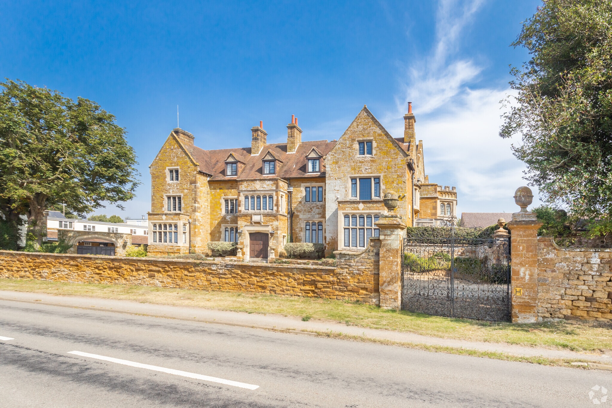 Grooms Ln, Northampton for sale Primary Photo- Image 1 of 1