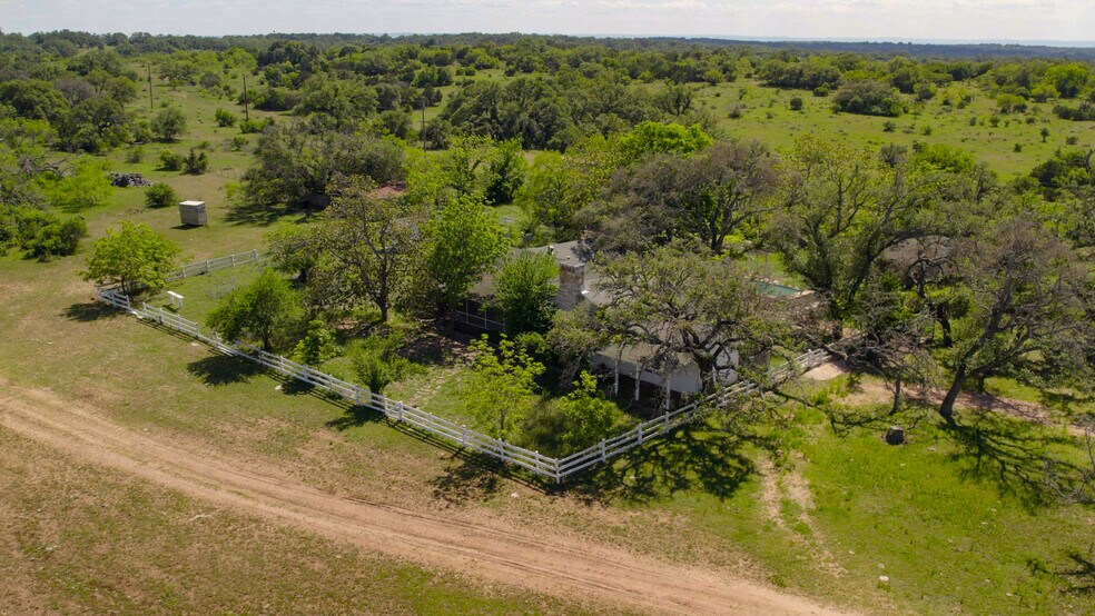 3690 Park Road 4 S, TX 78611 Headquarters Pasture