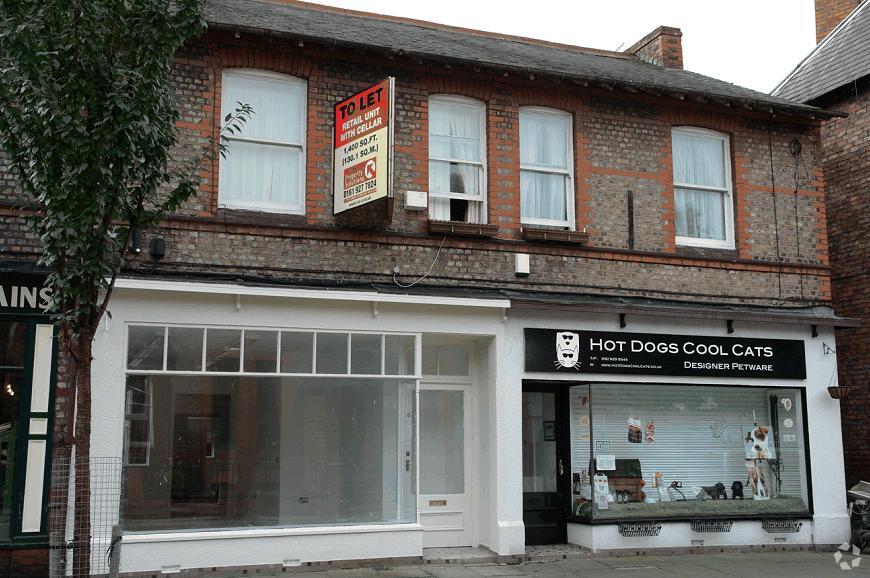 2-4 Broomfield Ln, Altrincham for sale Primary Photo- Image 1 of 1