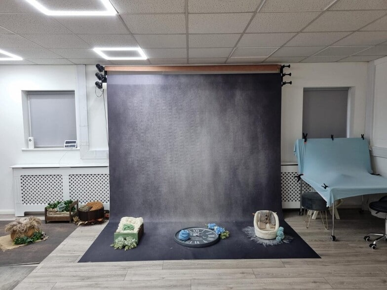 Southbrook Rd, London for lease - Interior Photo - Image 3 of 6