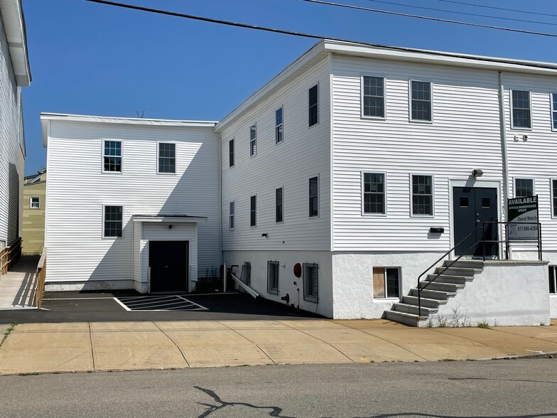 100 Central St, Milford, MA for lease - Building Photo - Image 1 of 20