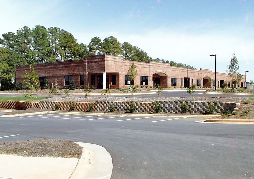 123 Capcom Ave, Wake Forest, NC for lease - Building Photo - Image 2 of 33