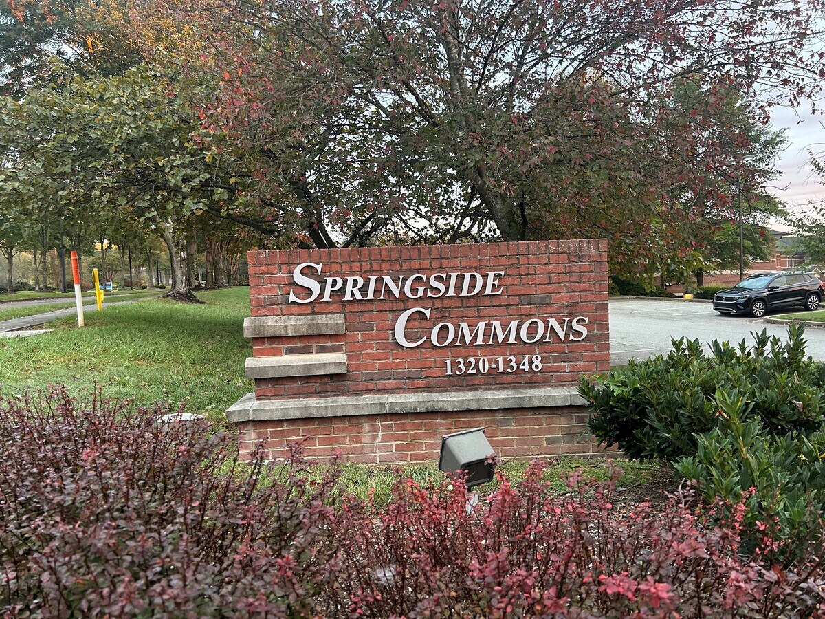 6342-6360 Lonas Spring Dr, Knoxville, TN 37909 - Unit 6348 - - Interior Photo - Image 1 of 12