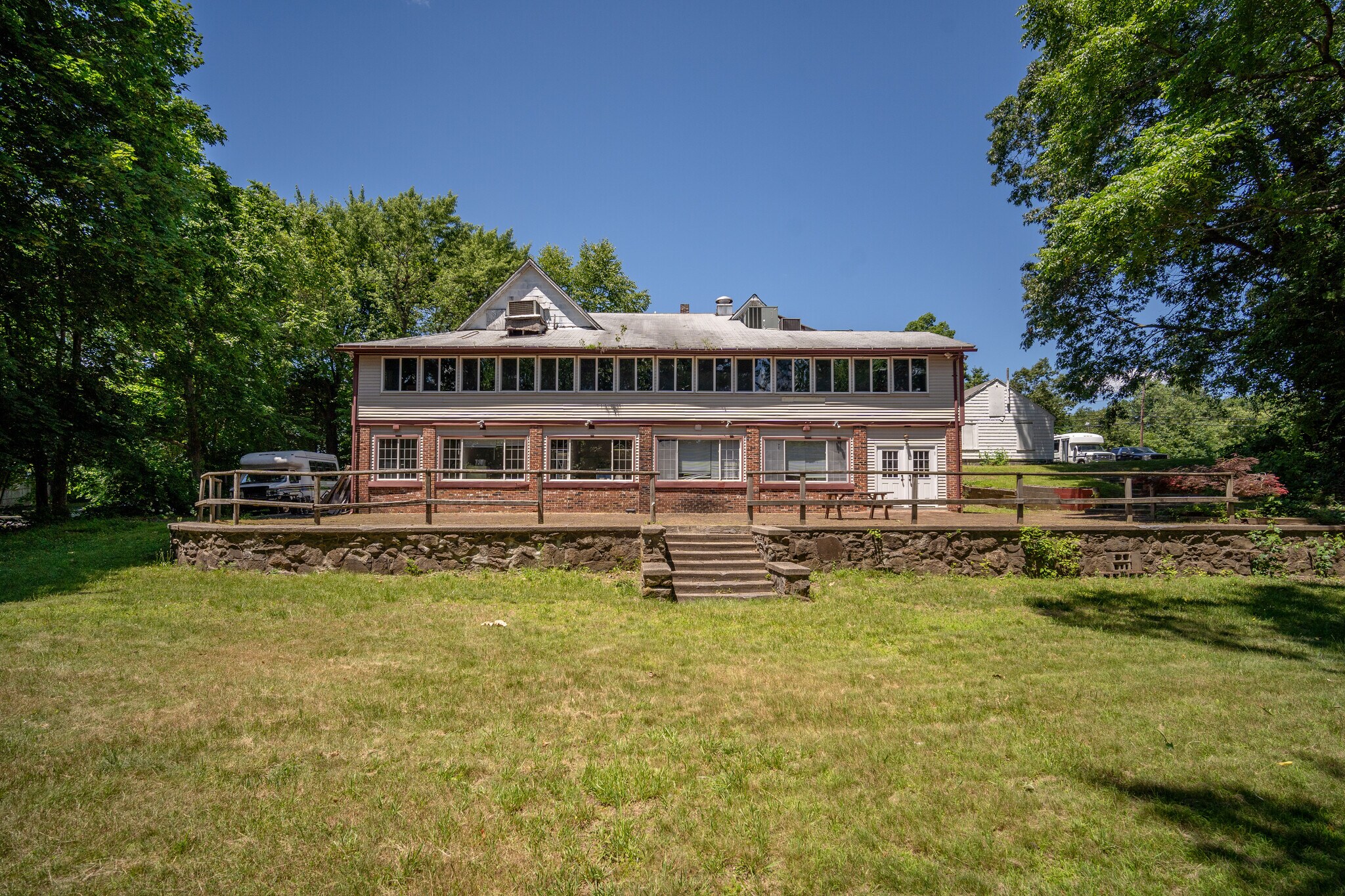 2589 Boston Rd, Wilbraham, MA for sale Primary Photo- Image 1 of 1