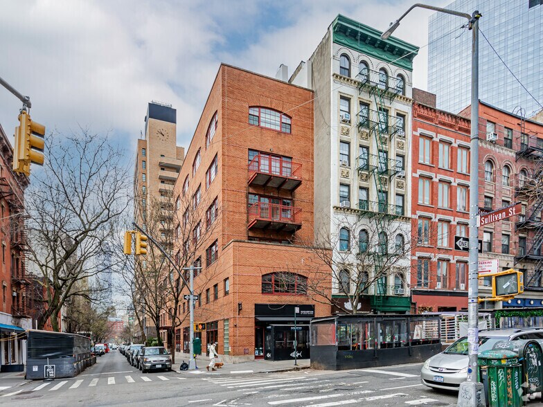 202 Spring St, New York, NY for sale - Primary Photo - Image 1 of 1