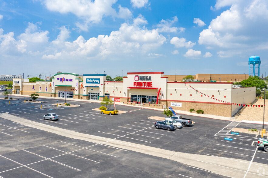 3150 Pat Booker Rd, Universal City, TX for lease - Building Photo - Image 3 of 21