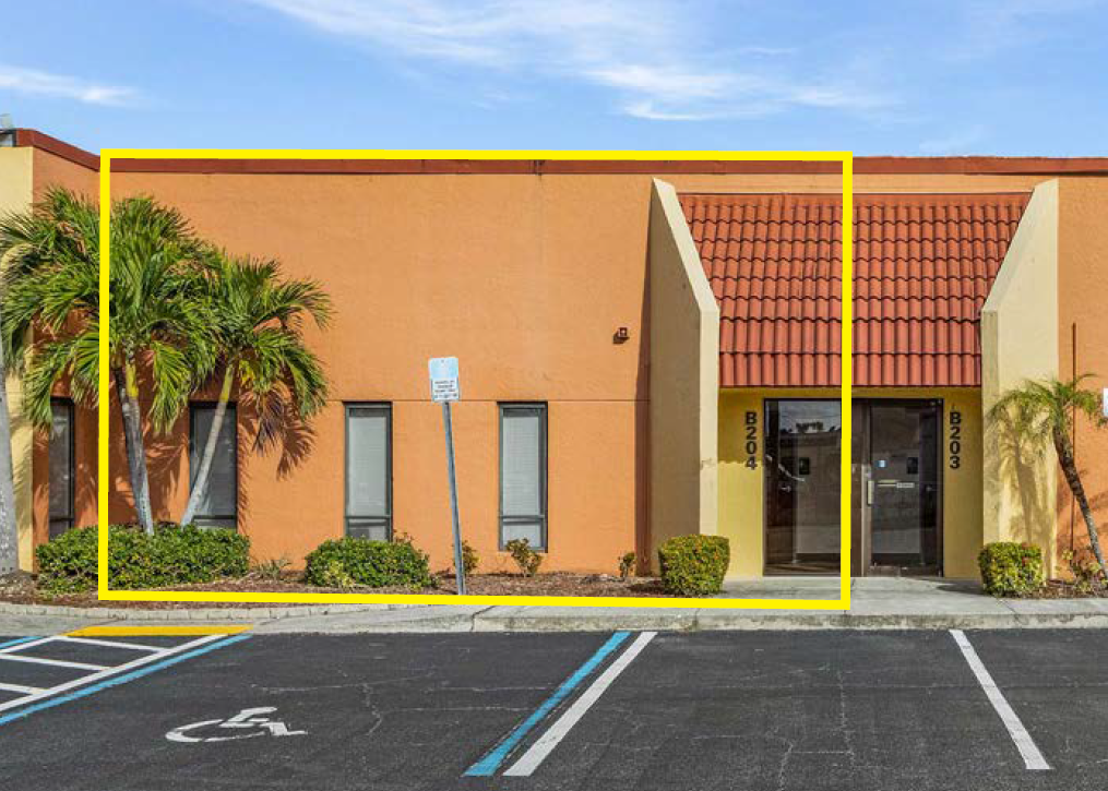 1860 Boy Scout Dr, Fort Myers, FL for lease Building Photo- Image 1 of 5