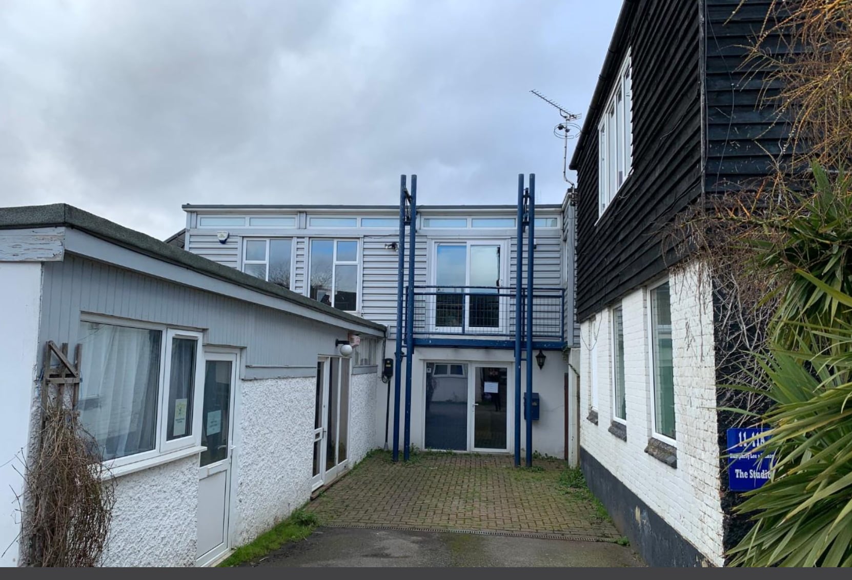 8 Roper Yard, Canterbury for sale Primary Photo- Image 1 of 1