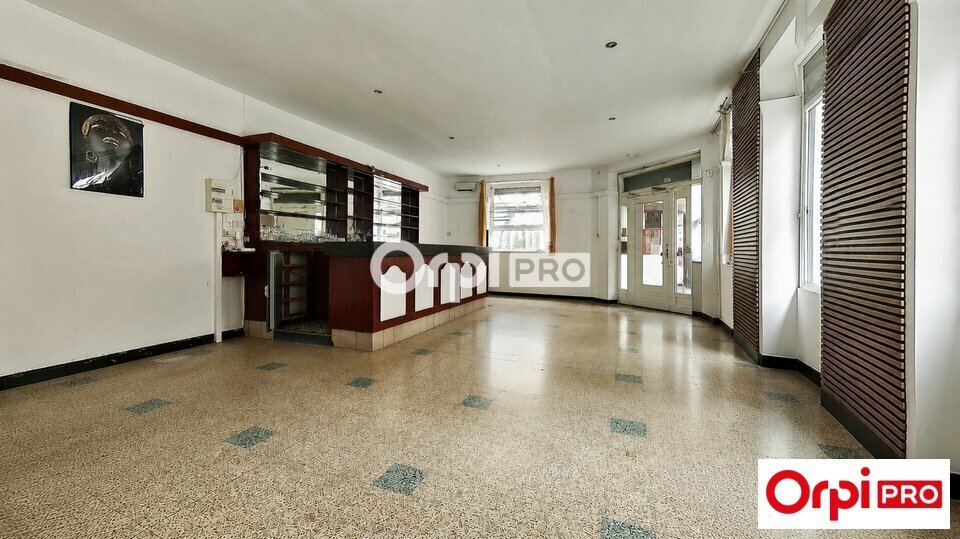 Retail in Lille for sale Interior Photo- Image 1 of 4