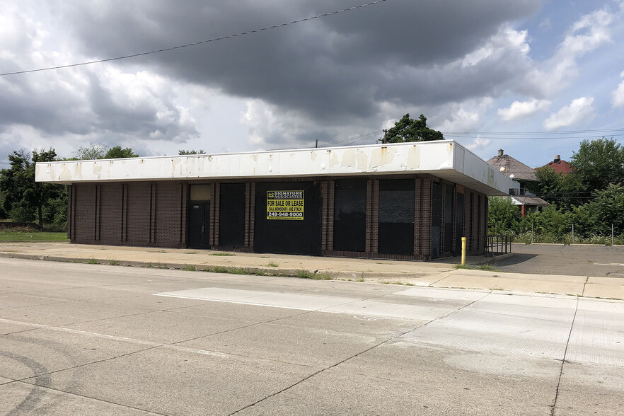 8121 Gratiot Ave, Detroit, MI 48213 | LoopNet