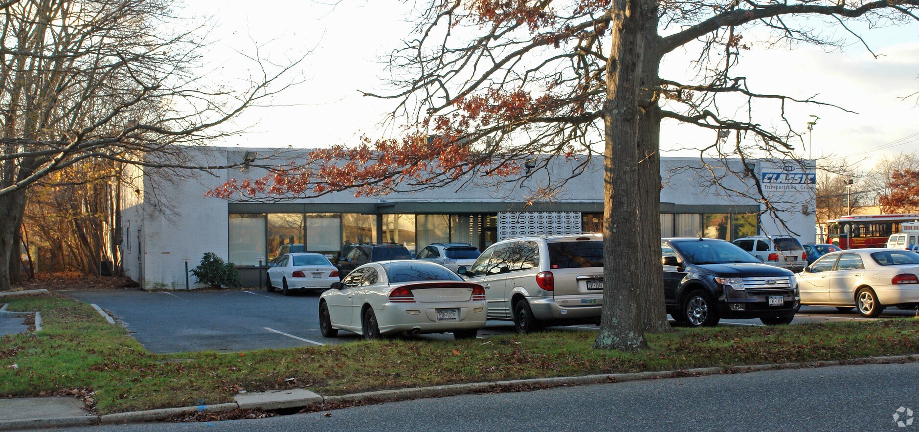 1600 Locust Ave, Bohemia, NY 11716