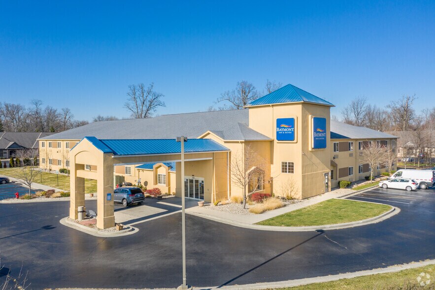 2881 E DuPont Rd, Fort Wayne, IN 46825