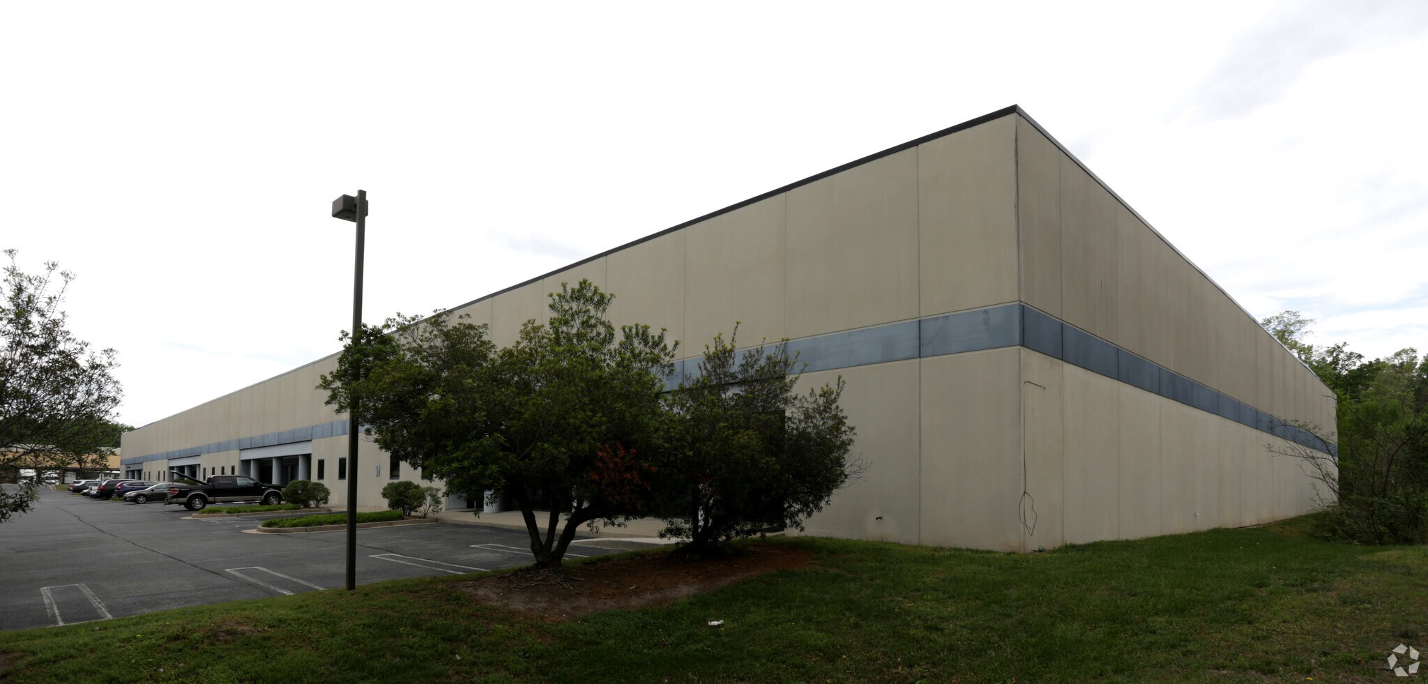 7425 Ranco Rd, Richmond, VA 23228 Dumbarton Business Center