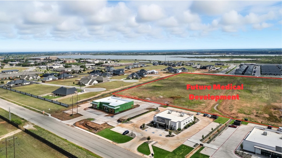 6715 Memorial Dr, Abilene, TX for lease - Building Photo - Image 3 of 9