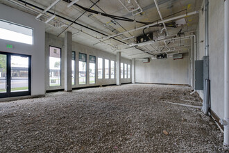 1009 8th Ave S, Nashville, TN for lease Interior Photo- Image 2 of 8