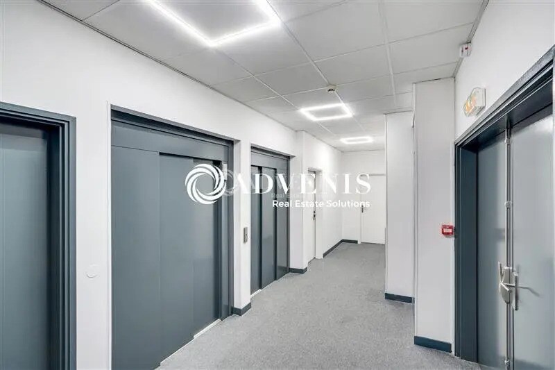 Office in Chessy for sale - Interior Photo - Image 3 of 12