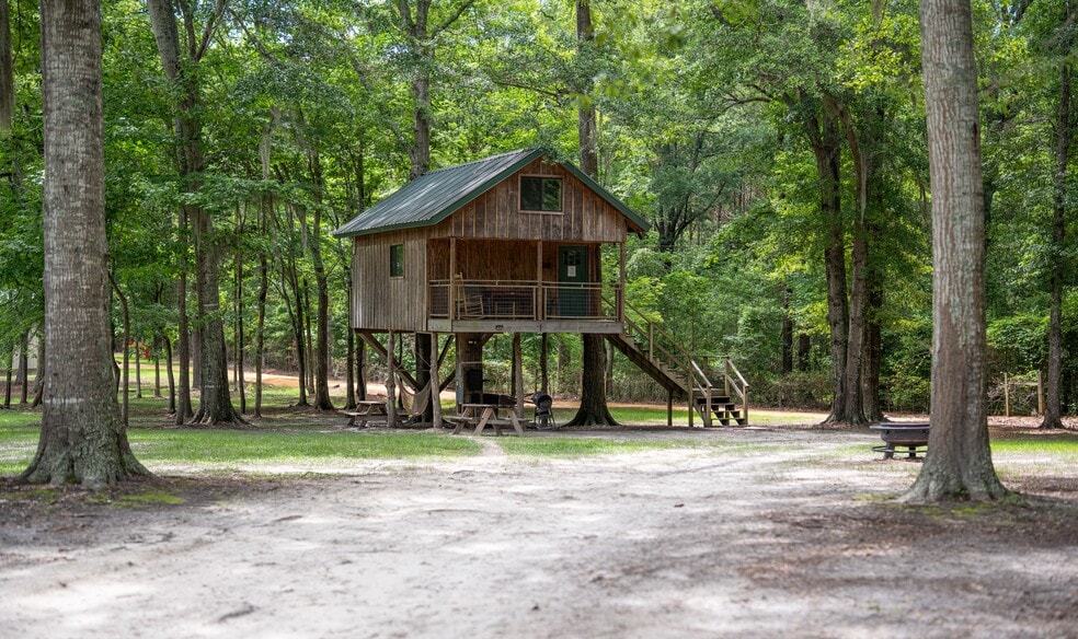 112 Fleeton rd, Hope Hull, AL for sale - Building Photo - Image 2 of 3