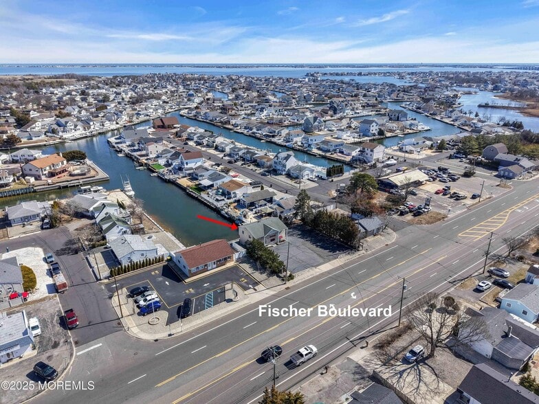 751 Fischer Blvd, Toms River, NJ for sale - Aerial - Image 3 of 39