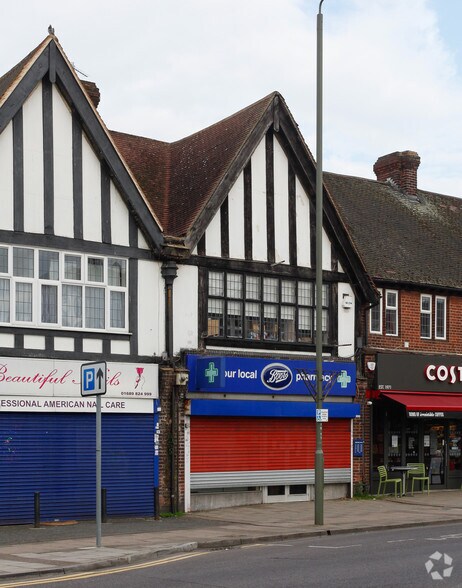 77 Queensway, Orpington for sale - Building Photo - Image 2 of 2