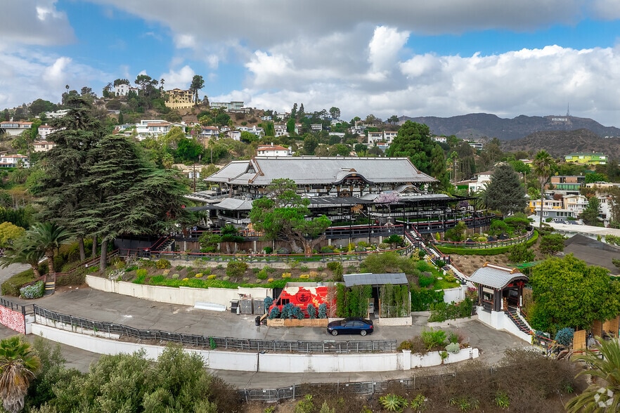 1999 N Sycamore Ave, Los Angeles, CA for sale - Building Photo - Image 2 of 5