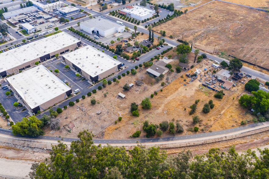 10796 New Jersey St, Redlands, CA for sale - Aerial - Image 3 of 5