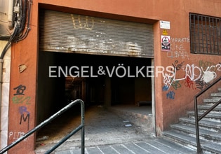 Retail in Badalona, Barcelona for lease Interior Photo- Image 2 of 9