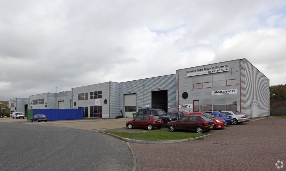 Bonehurst Rd, Redhill for lease - Building Photo - Image 3 of 4