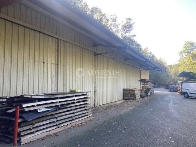 Office in NOTRE-DAME-DE-SANILHAC for lease - Building Photo - Image 1 of 7