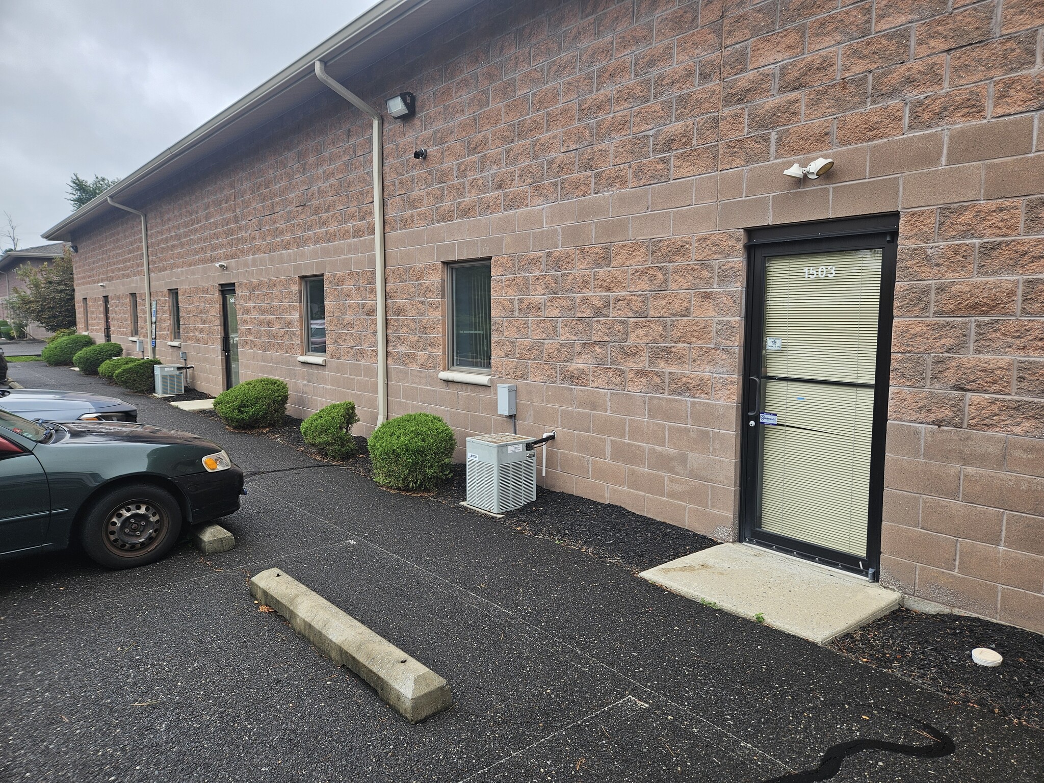 154 Cooper Rd, West Berlin, NJ for lease Building Photo- Image 1 of 8