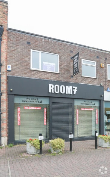 64 Street Ln, Leeds for sale - Primary Photo - Image 1 of 1