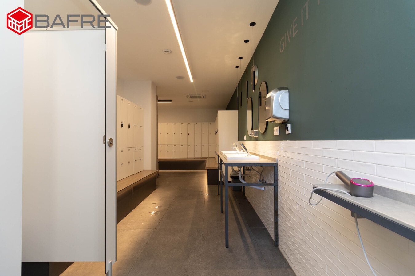 Madrid, MAD 28035 -  -  - Interior Photo - Image 1 of 4