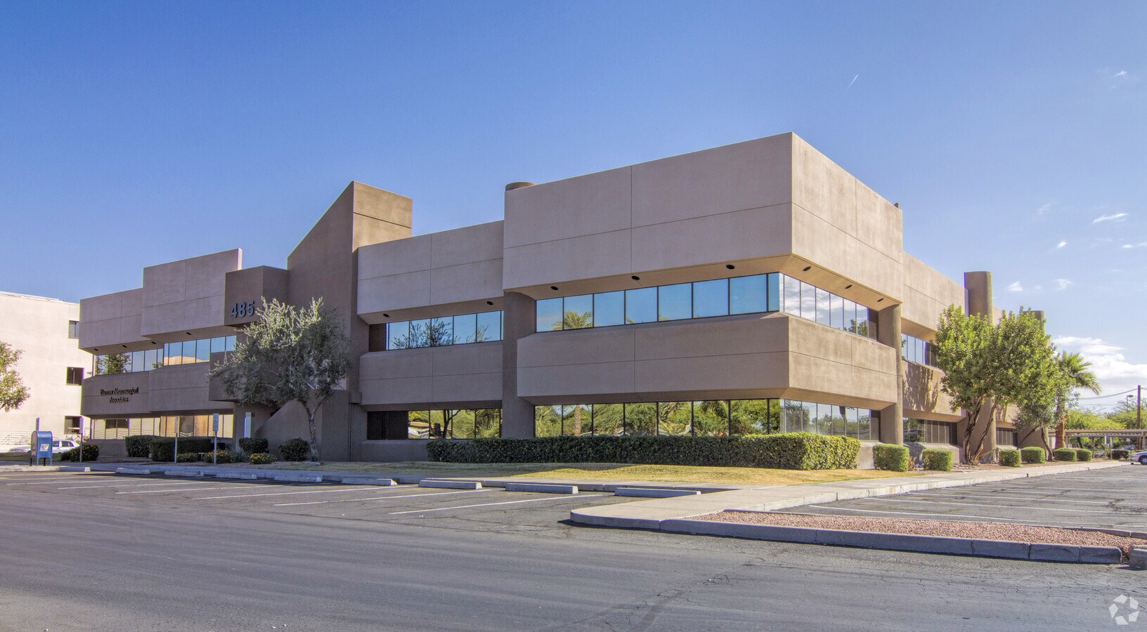 485 S Dobson Rd, Chandler, AZ 85224