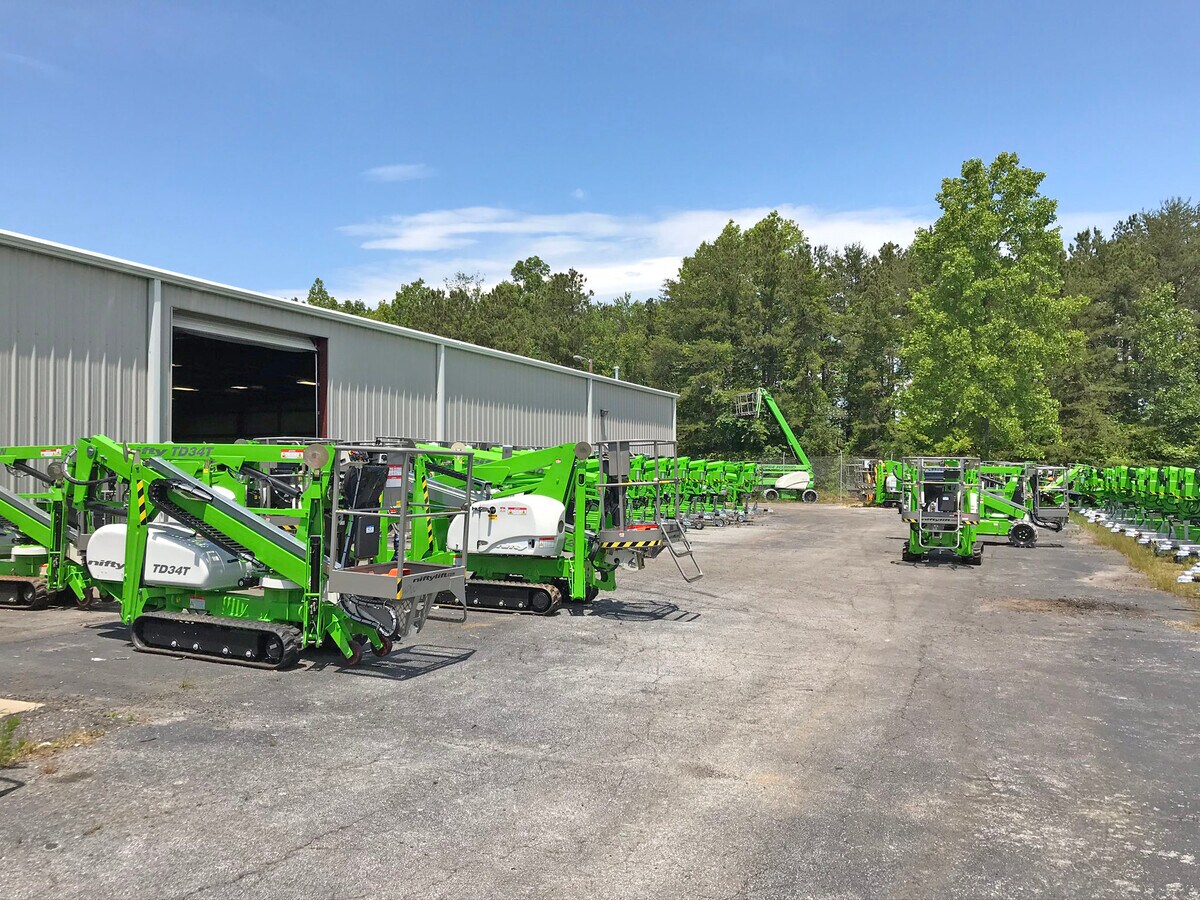 1525 S Rd, Greer, SC 29651