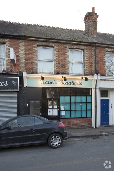 9 Station Rd, Ashford for lease - Building Photo - Image 3 of 9