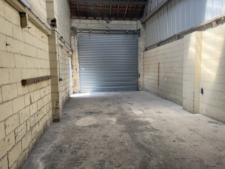 55 Avenue Du Marechal Leclerc, Sin-le-Noble for lease - Interior Photo - Image 2 of 4