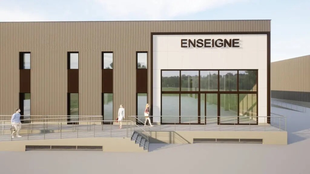 Retail in Chalon-sur-Saône for lease Building Photo- Image 1 of 4