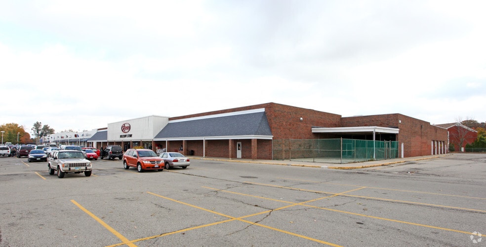 2960-2990 Derr Dr, Springfield, OH for lease - Building Photo - Image 2 of 8