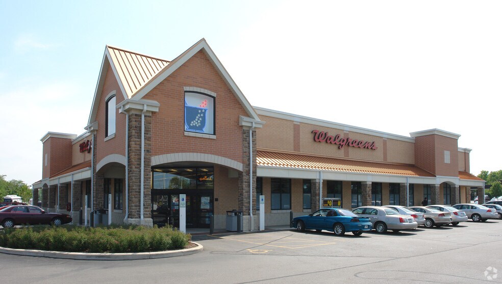 4901 Spring St, Racine, WI for sale - Primary Photo - Image 1 of 1