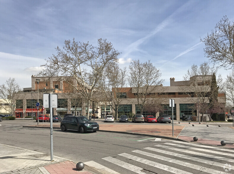 Vía de las Dos Castillas, 15, Pozuelo De Alarcón, Madrid for lease - Building Photo - Image 2 of 3