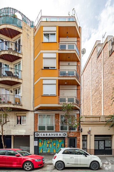 Retail in Barcelona, Barcelona for lease - Primary Photo - Image 1 of 1