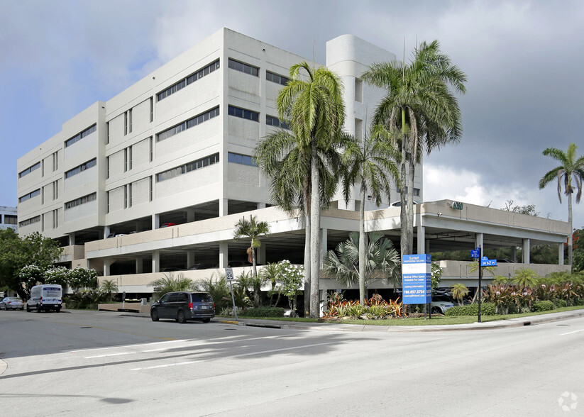 6280 Sunset Dr, Miami, FL for lease - Primary Photo - Image 1 of 6