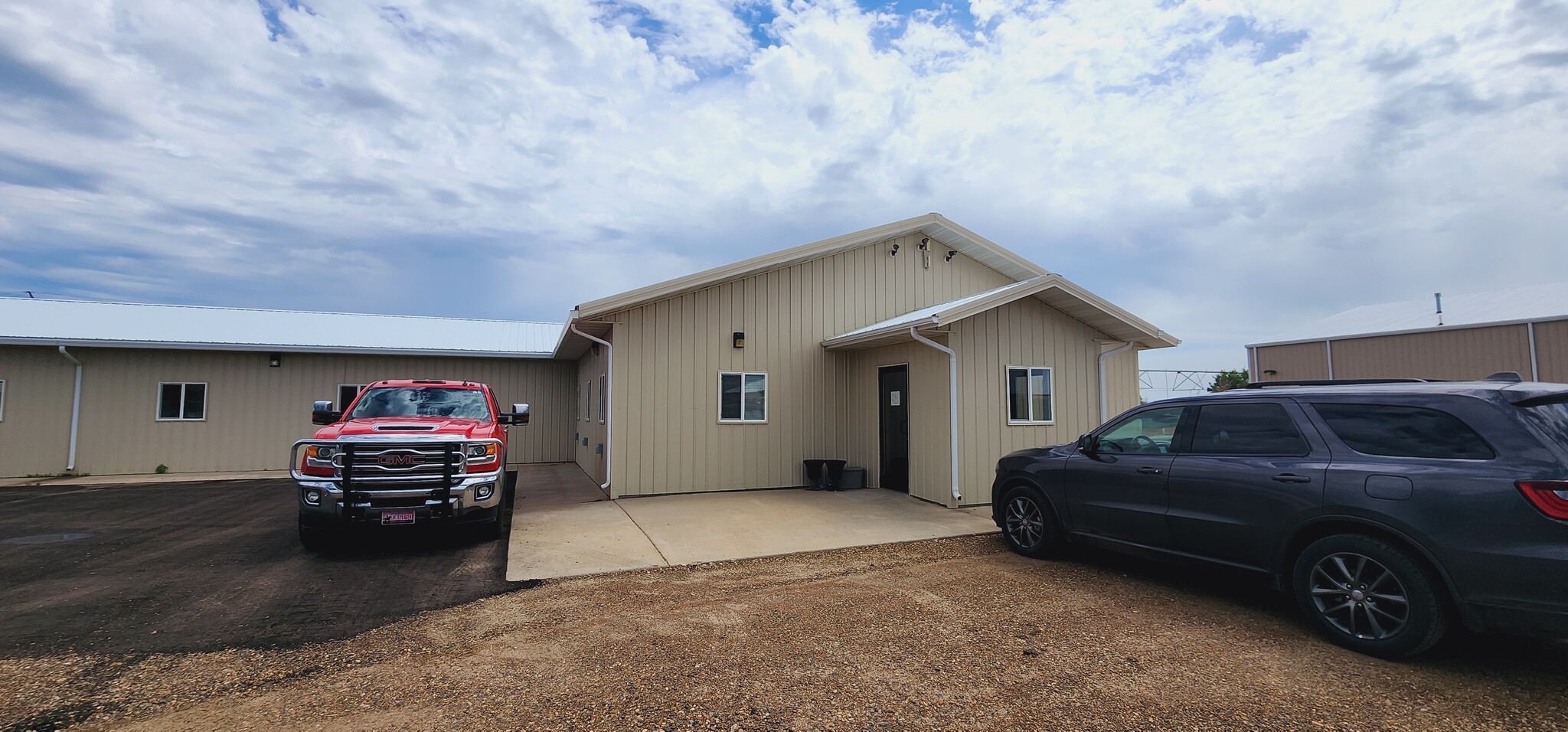 35212 Co 127 rd, Sidney, MT for sale Primary Photo- Image 1 of 1