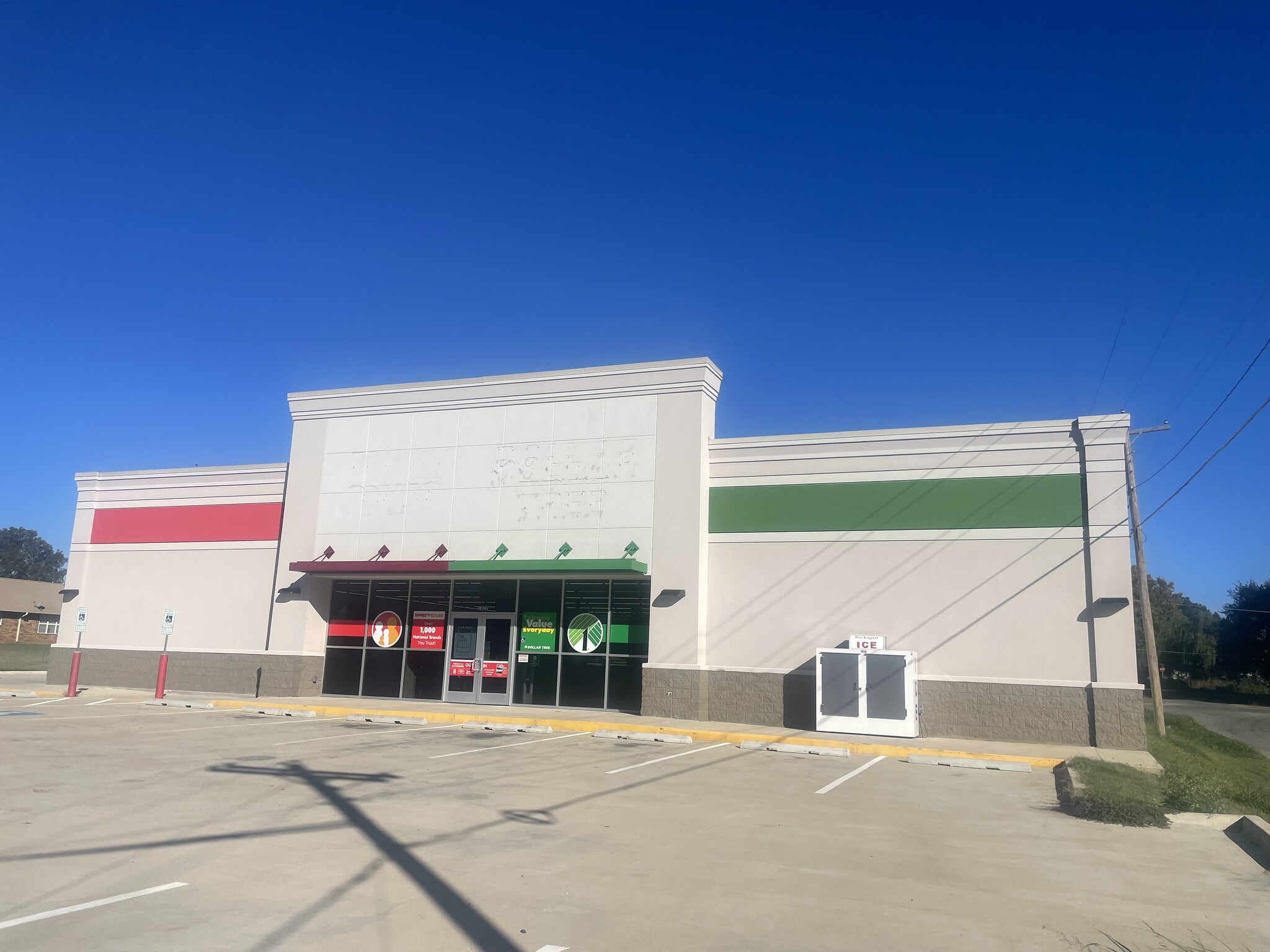 1022 E Robert S Kerr Blvd, Wynnewood, OK for lease Building Photo- Image 1 of 5